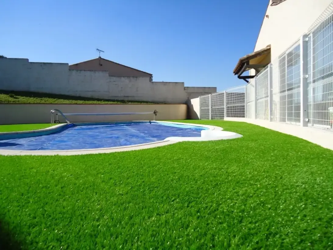 Carsandra Vente De Gazon Synthetique A Beziers Galerie 4